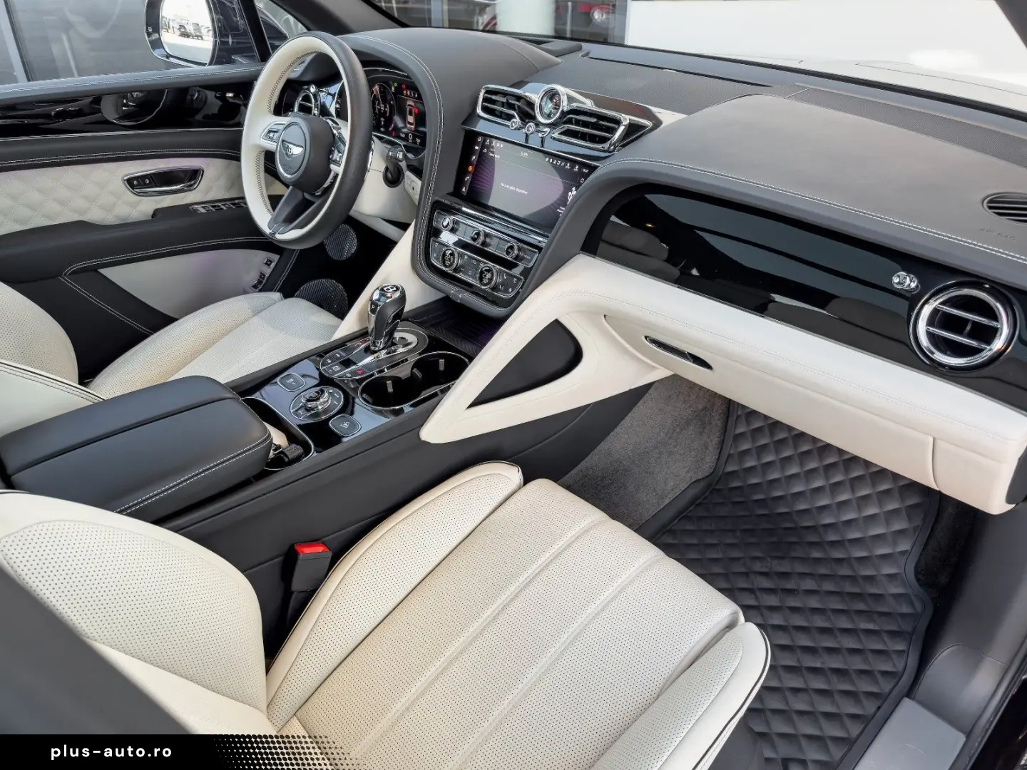 BENTLEY Bentayga Hybrid