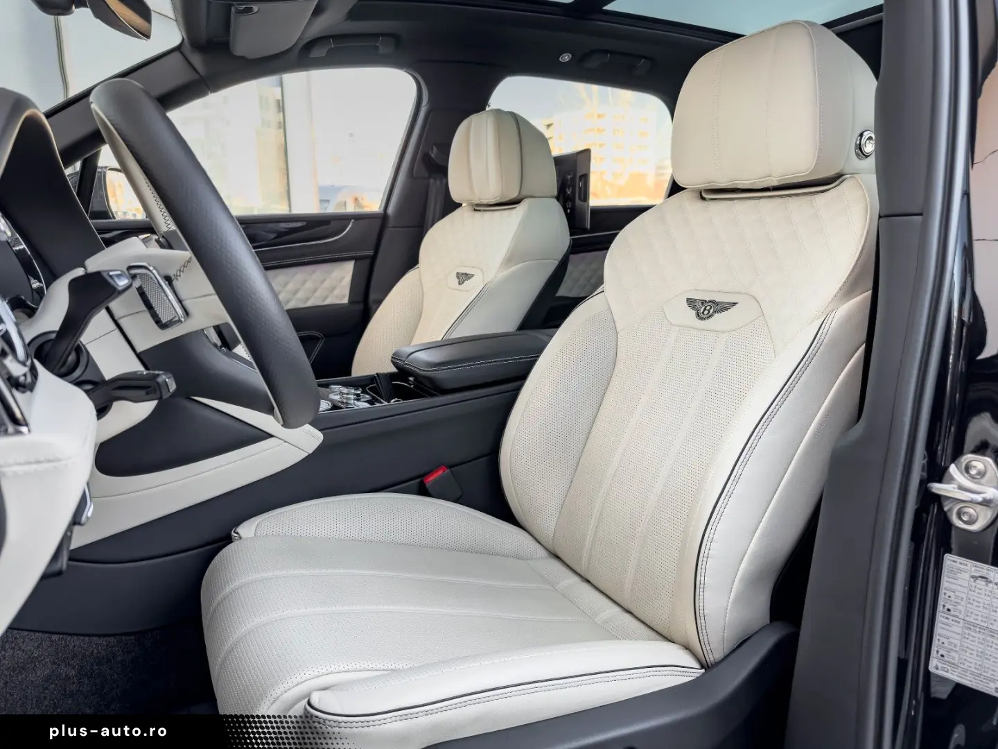 BENTLEY Bentayga Hybrid