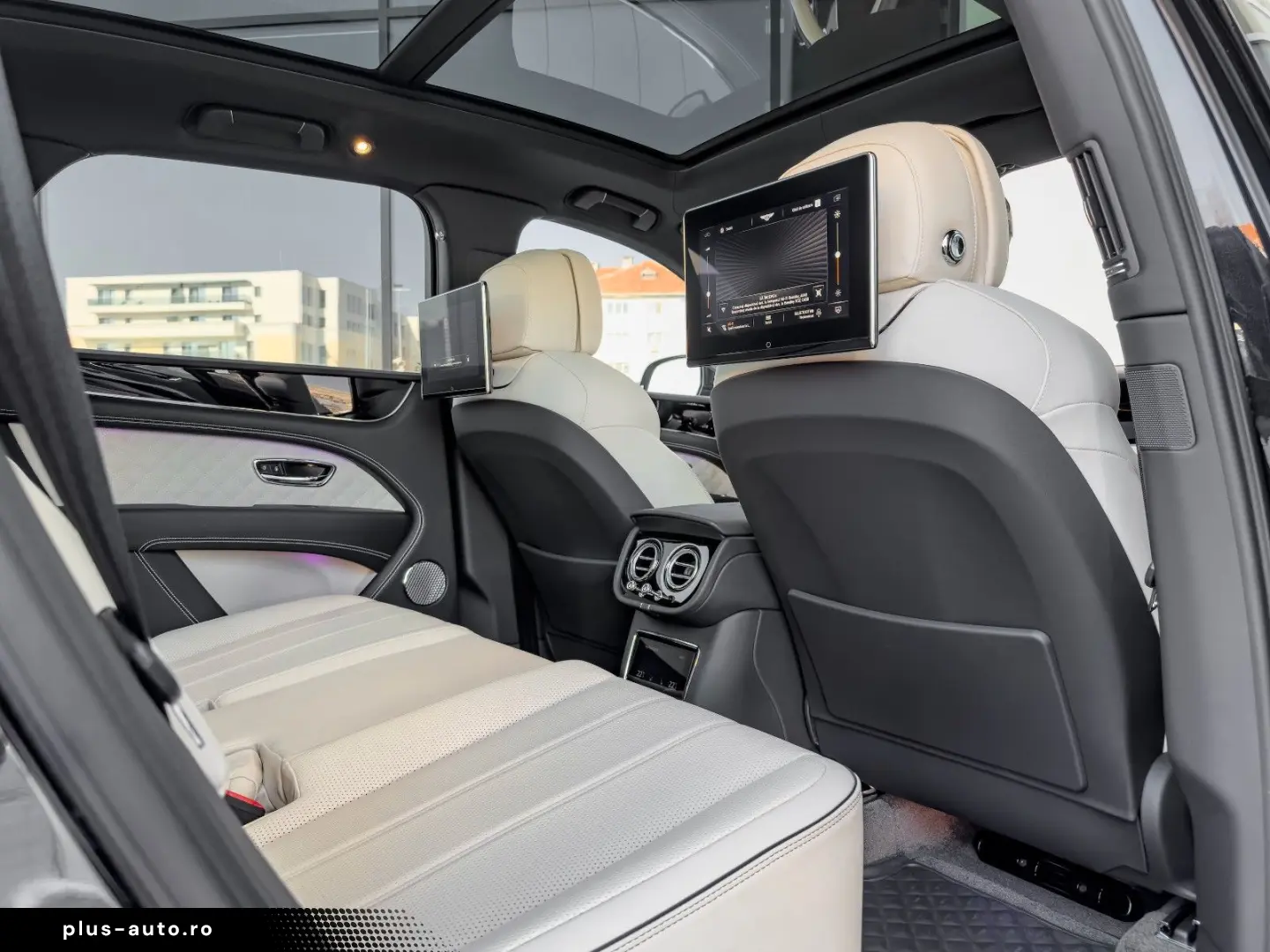 BENTLEY Bentayga Hybrid