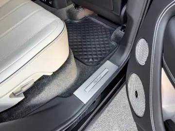 BENTLEY Bentayga Hybrid