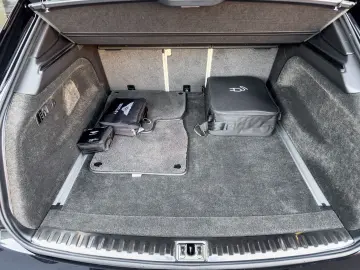 BENTLEY Bentayga Hybrid