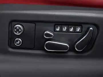 BENTLEY Bentayga S V8 von BENTLEY MANNHEIM