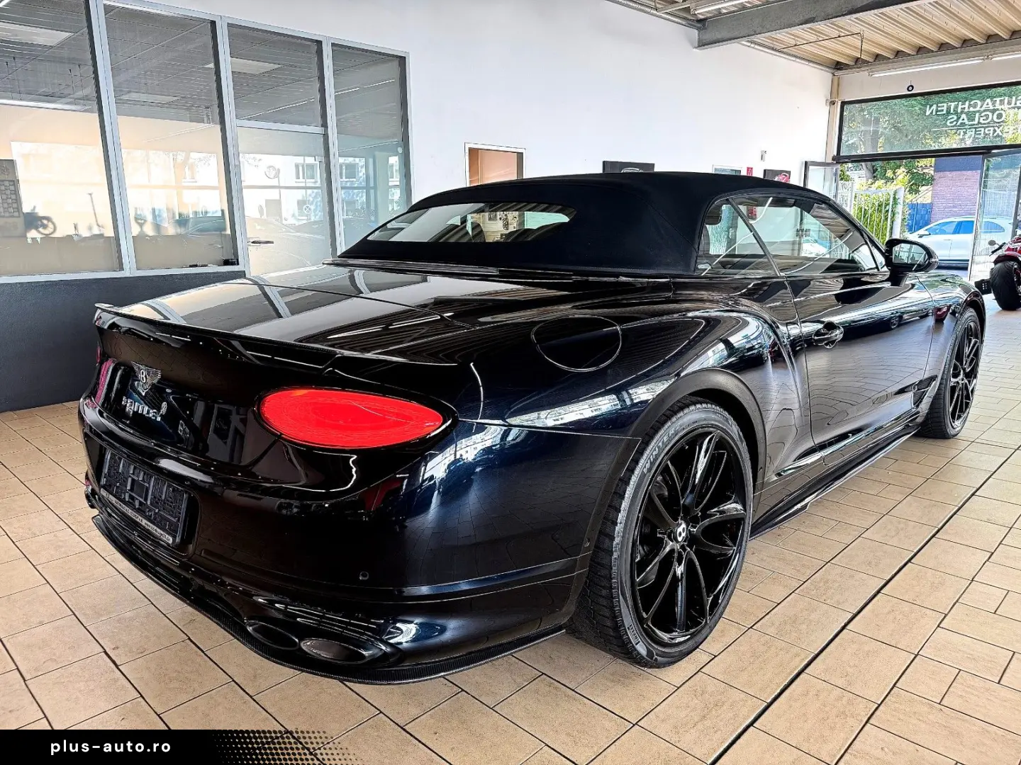 BENTLEY CONTINENTAL GTC 4.0 V8 4WD VOLL HUD MASSAGE 22