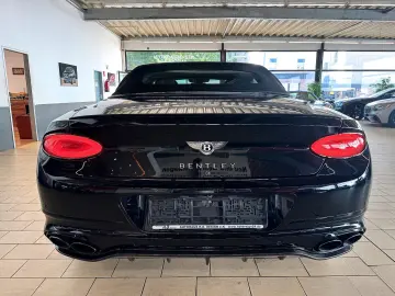 BENTLEY CONTINENTAL GTC 4.0 V8 4WD VOLL HUD MASSAGE 22