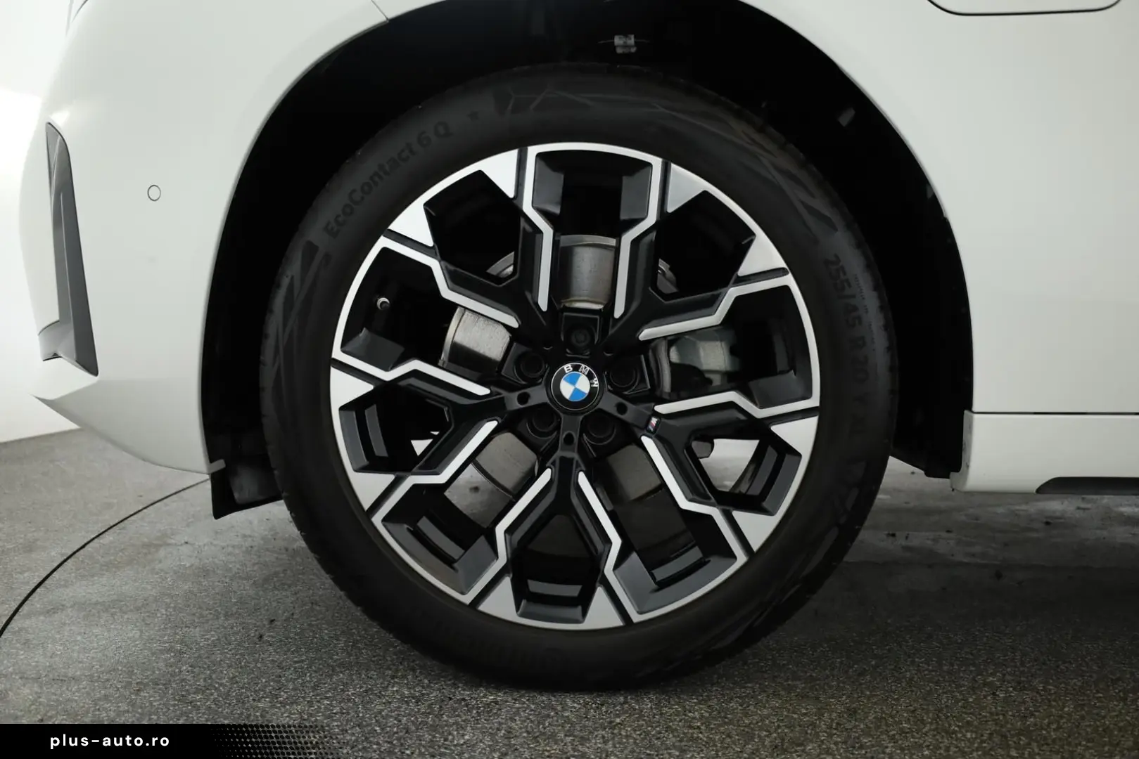 BMW X3 30e xDrive M Sport Matrix Pano HUD HK 360 20