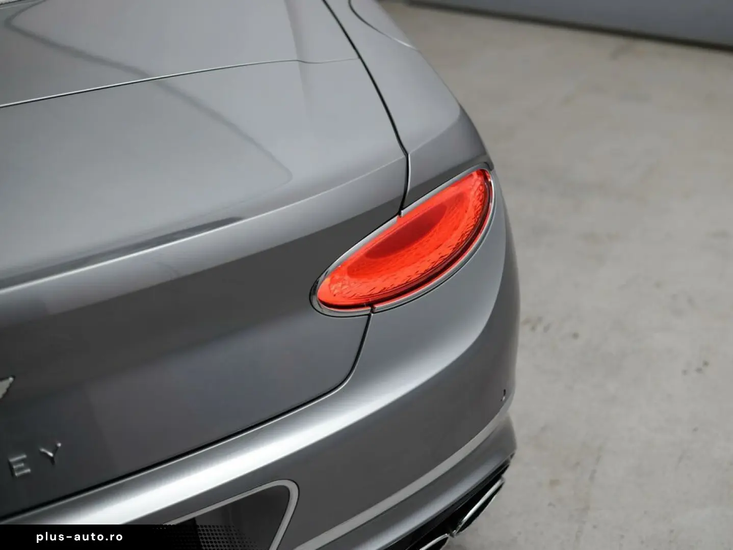 BENTLEY Continental GTC Azure V8