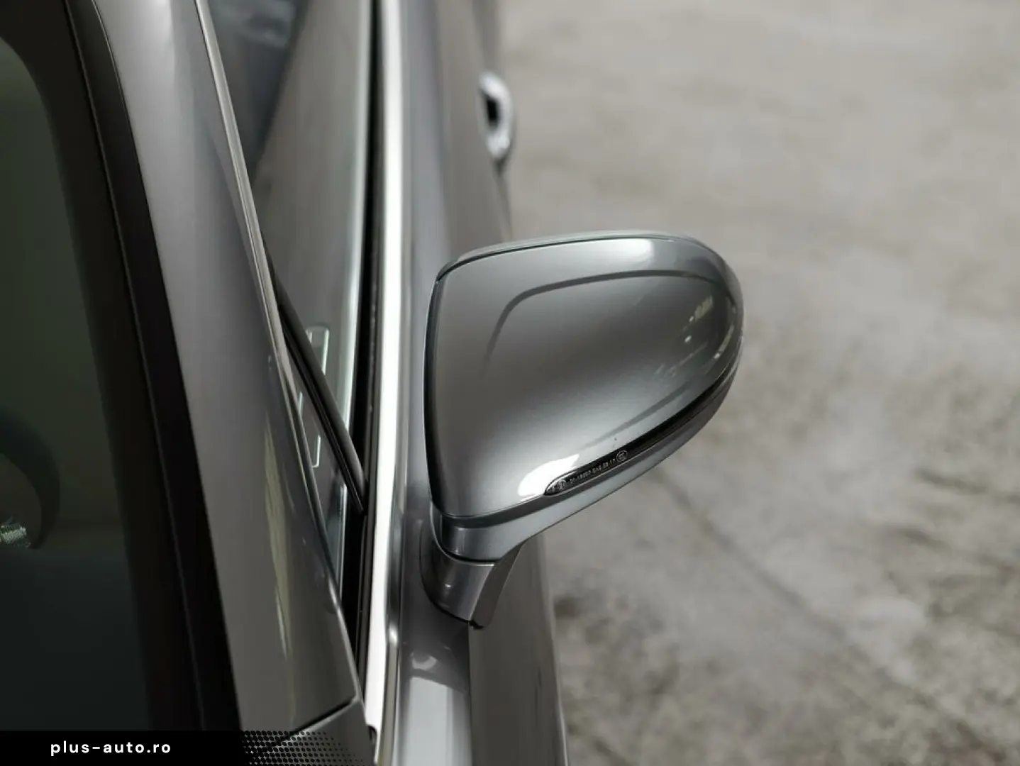 BENTLEY Continental GTC Azure V8