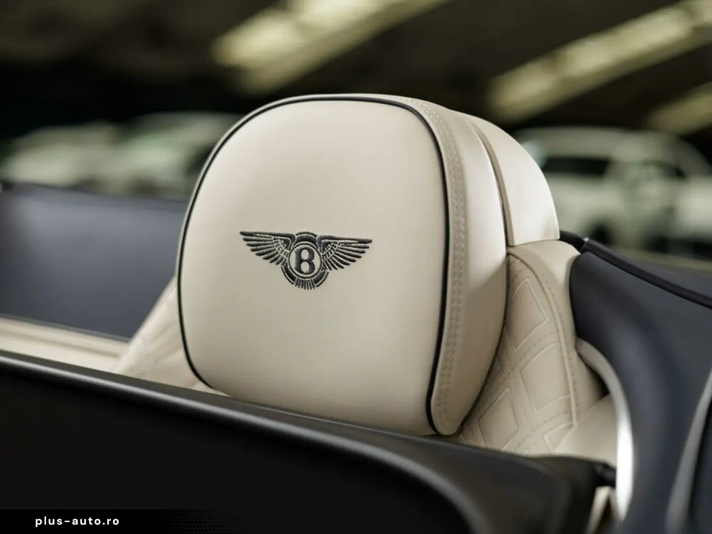 BENTLEY Continental GTC Azure V8