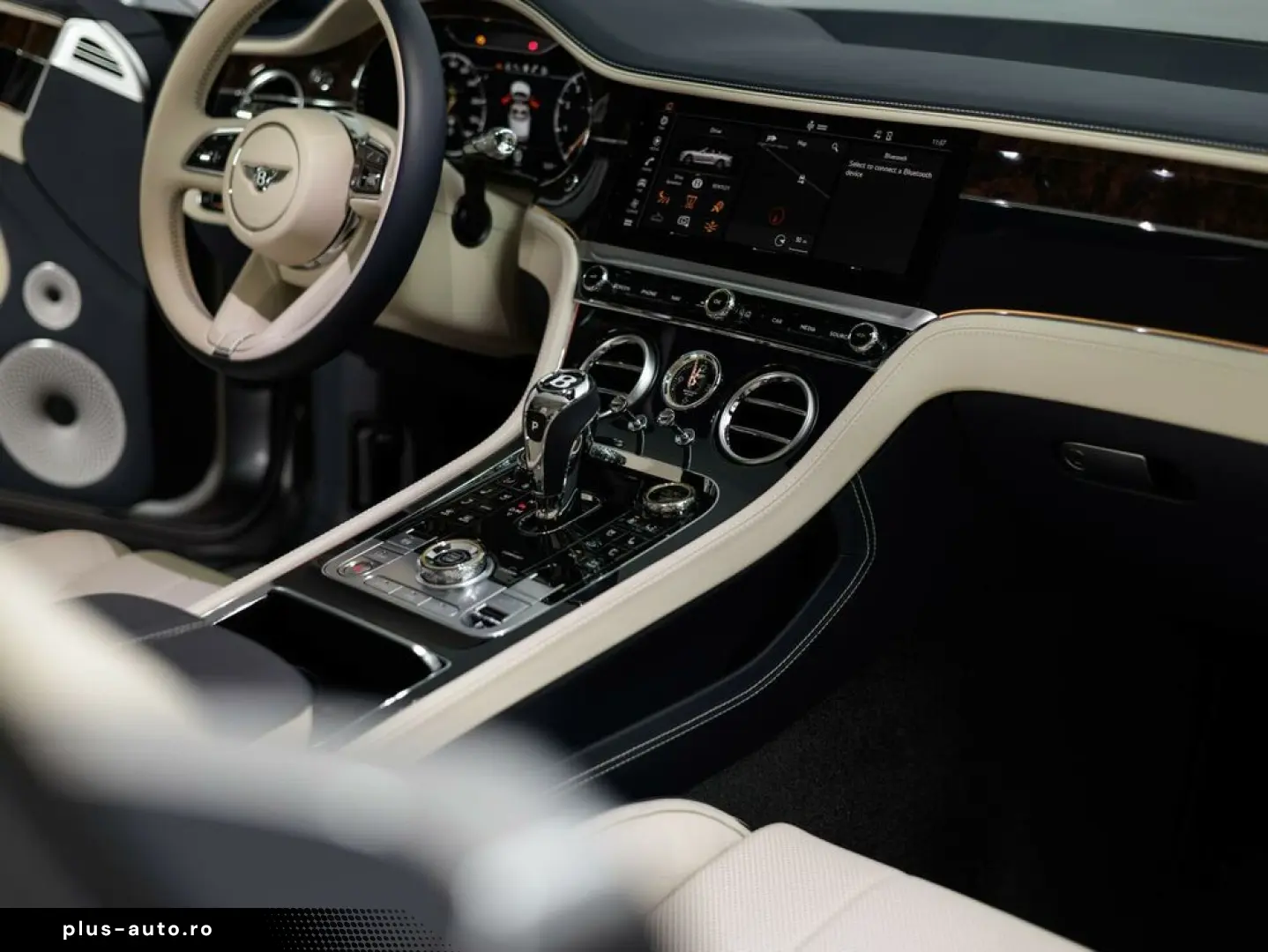 BENTLEY Continental GTC Azure V8