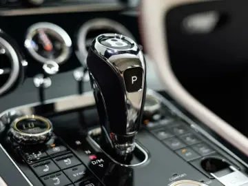 BENTLEY Continental GTC Azure V8