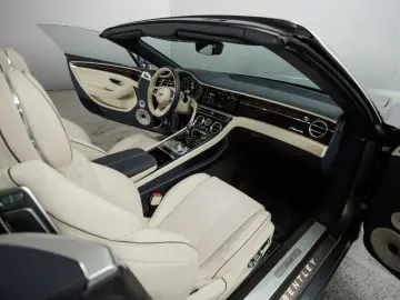BENTLEY Continental GTC Azure V8