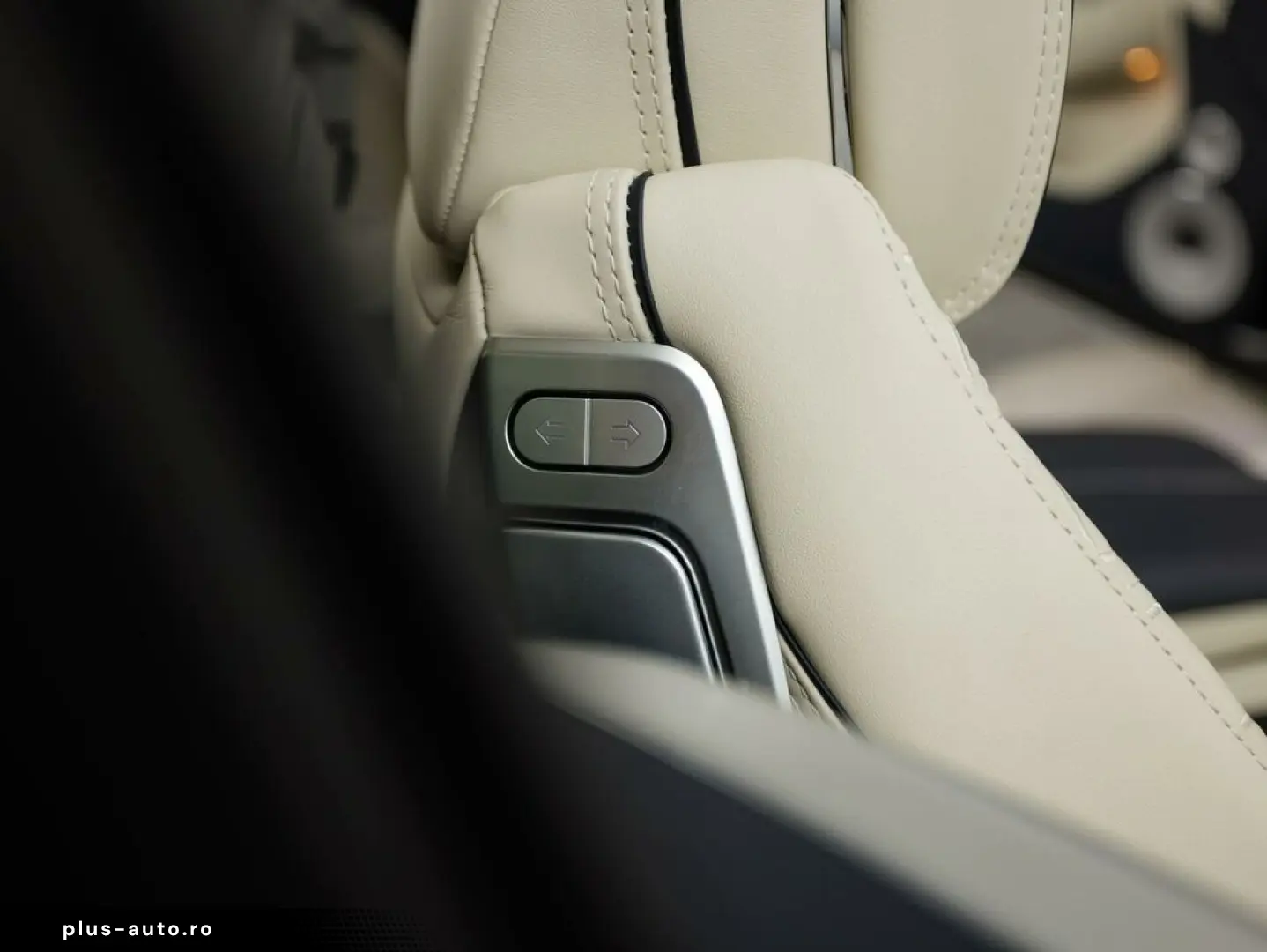 BENTLEY Continental GTC Azure V8