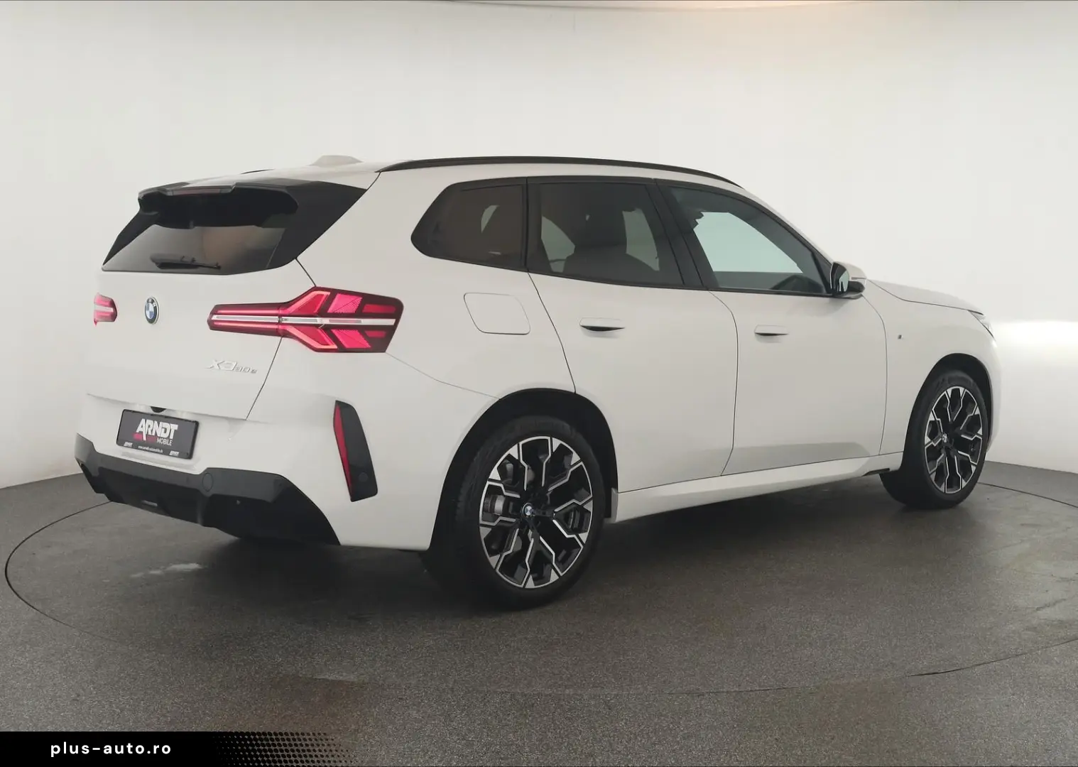 BMW X3 30e xDrive M Sport Matrix Pano HUD HK 360 20