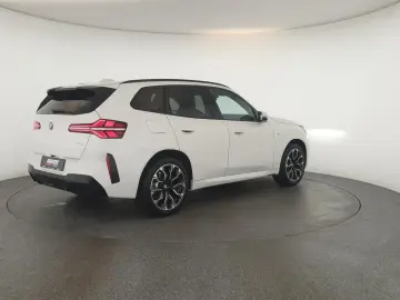 BMW X3 30e xDrive M Sport Matrix Pano HUD HK 360 20