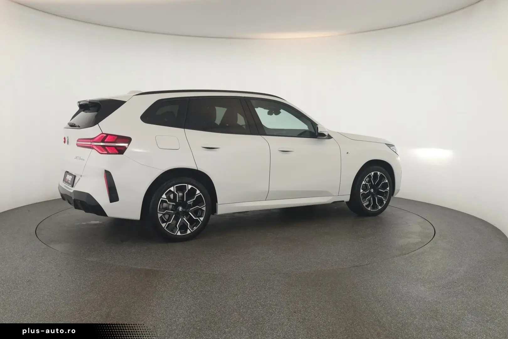 BMW X3 30e xDrive M Sport Matrix Pano HUD HK 360 20