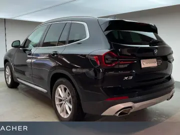 BMW X3 xDrive 30e LCProf HUD ACC PA  LM18  Pano