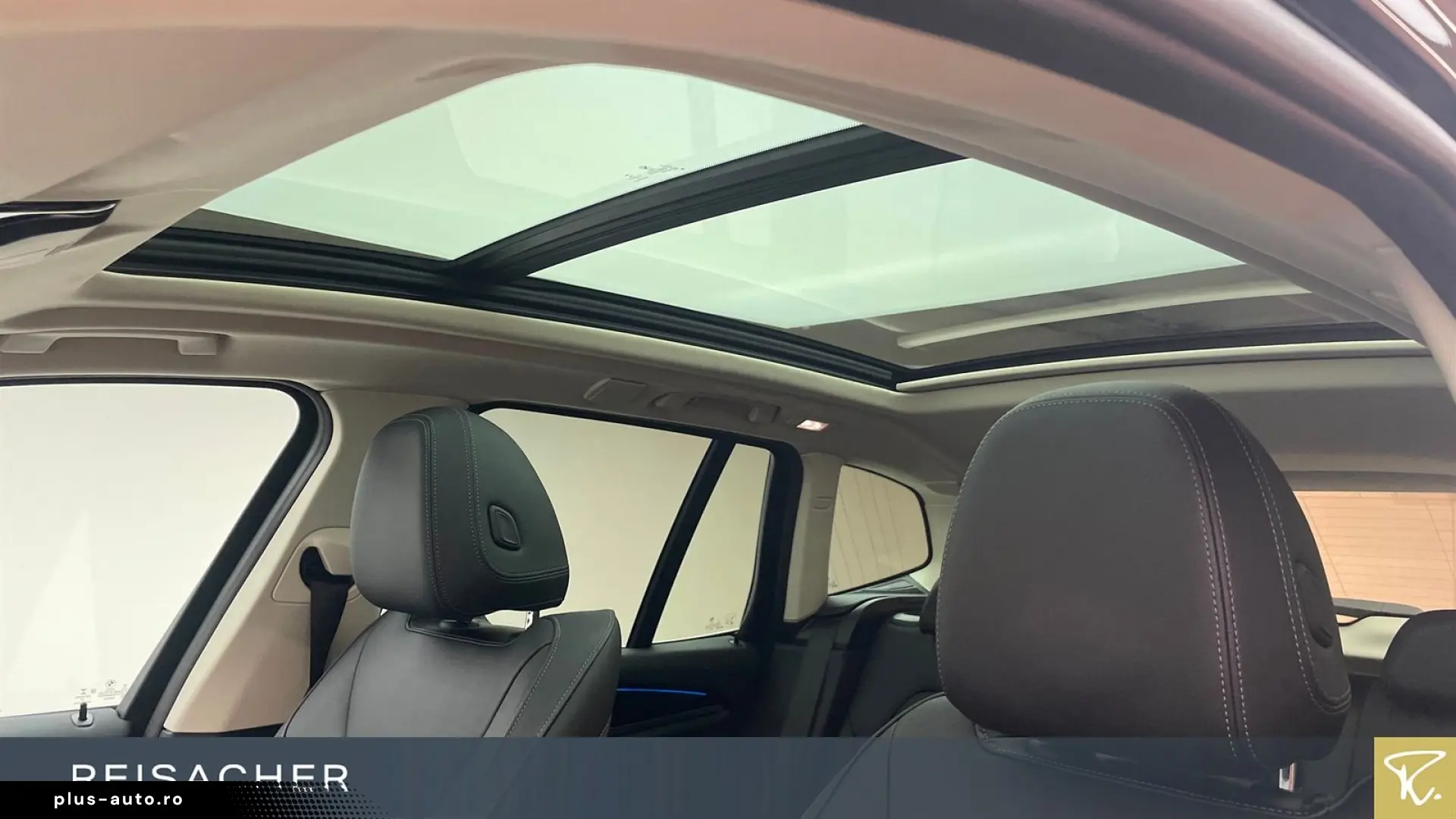 BMW X3 xDrive 30e LCProf HUD ACC PA  LM18  Pano