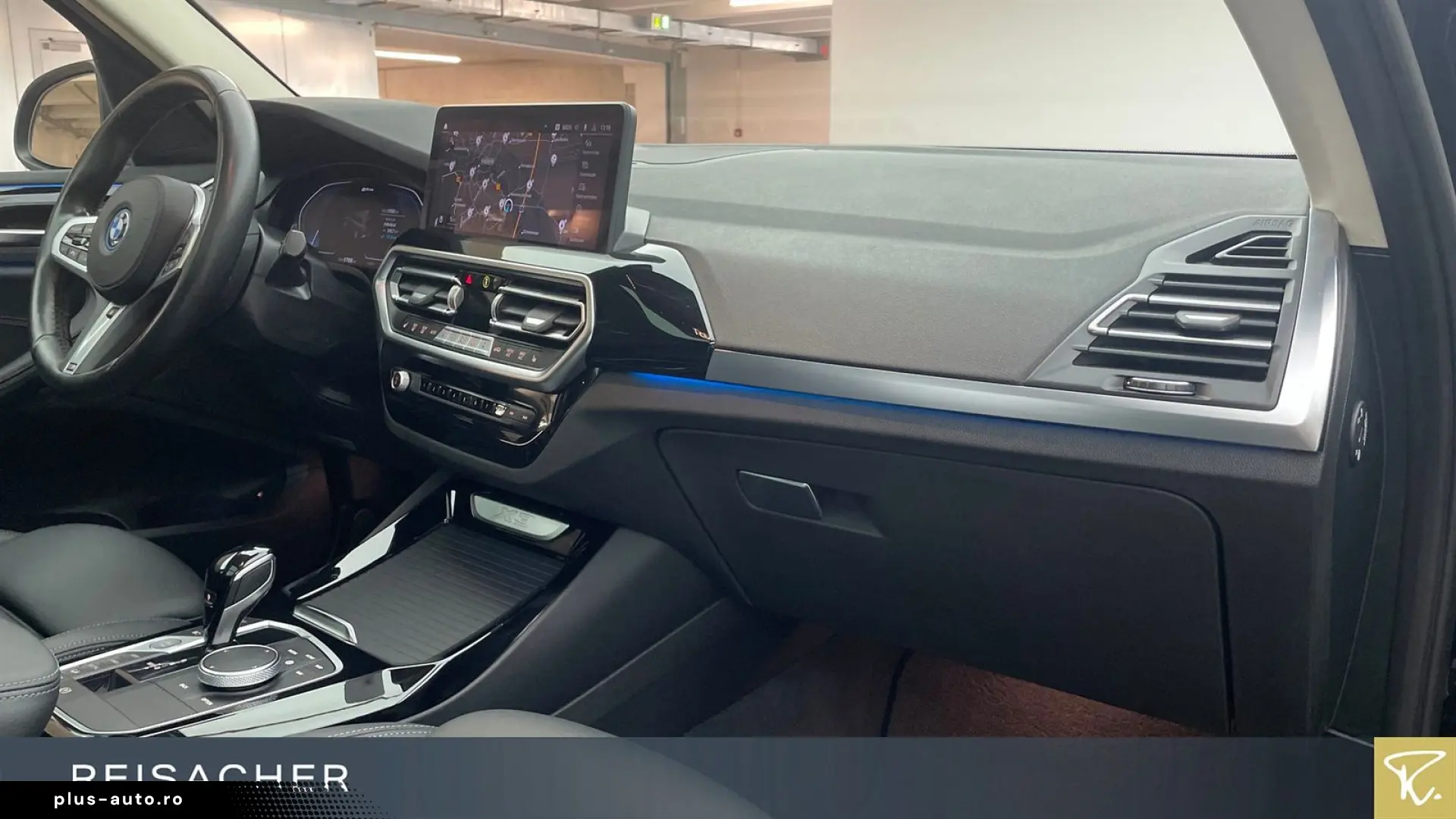 BMW X3 xDrive 30e LCProf HUD ACC PA  LM18  Pano