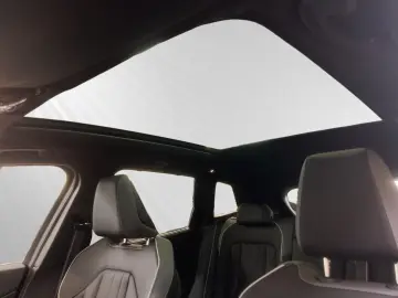 BMW X3 30e xDrive M Sport Pro AHK Pano Harman Kardon