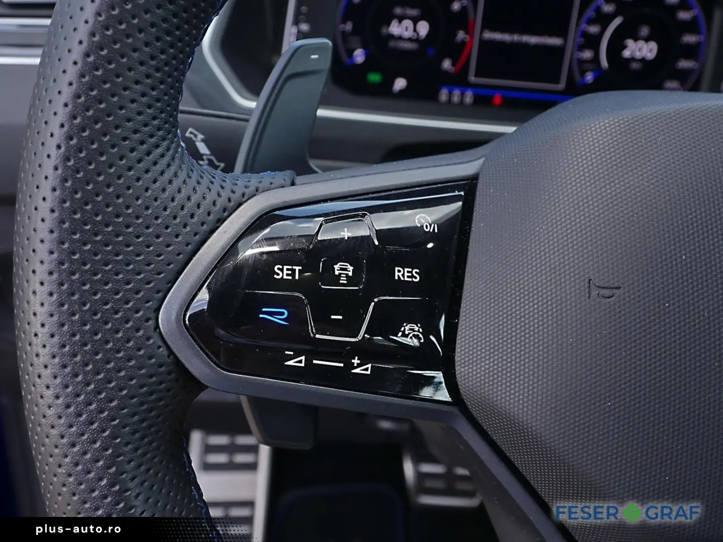 VW Tiguan R 4Motion 2.0 TSI DSG