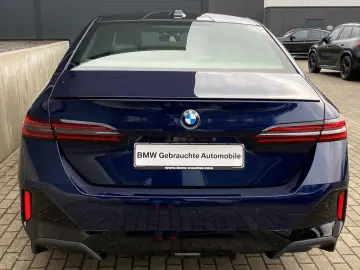 BMW 520d xDr SAG M Sport AHK PAN LED  LHZ hk 360CAM