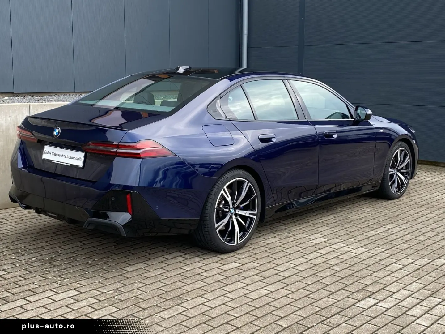 BMW 520d xDr SAG M Sport AHK PAN LED  LHZ hk 360CAM