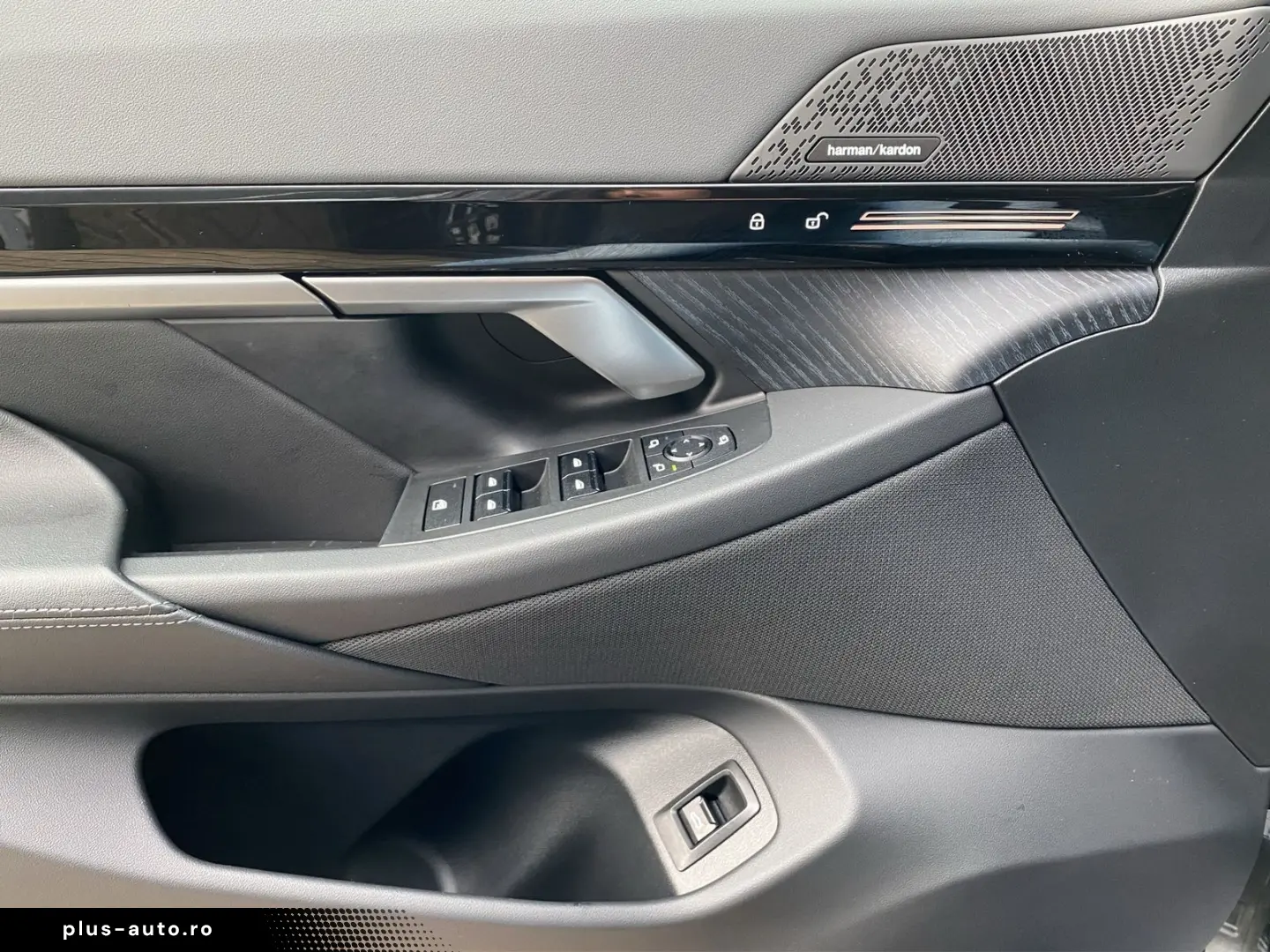 BMW 520d xDr SAG M Sport AHK PAN LED  LHZ hk 360CAM