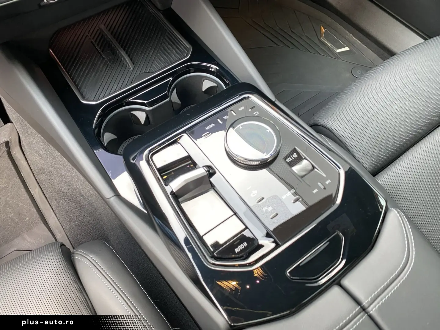 BMW 520d xDr SAG M Sport AHK PAN LED  LHZ hk 360CAM