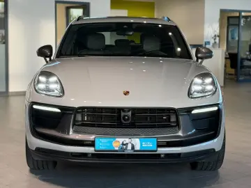 PORSCHE Macan T Alcantara 360