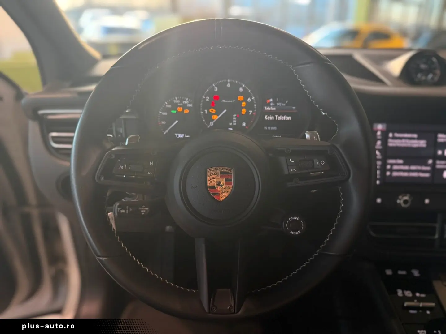 PORSCHE Macan T Alcantara 360