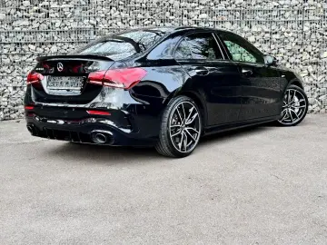 MERCEDES-BENZ A 35 AMG Limousine 4matic - Pano -Aero Paket