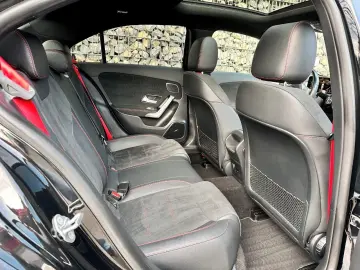 MERCEDES-BENZ A 35 AMG Limousine 4matic - Pano -Aero Paket