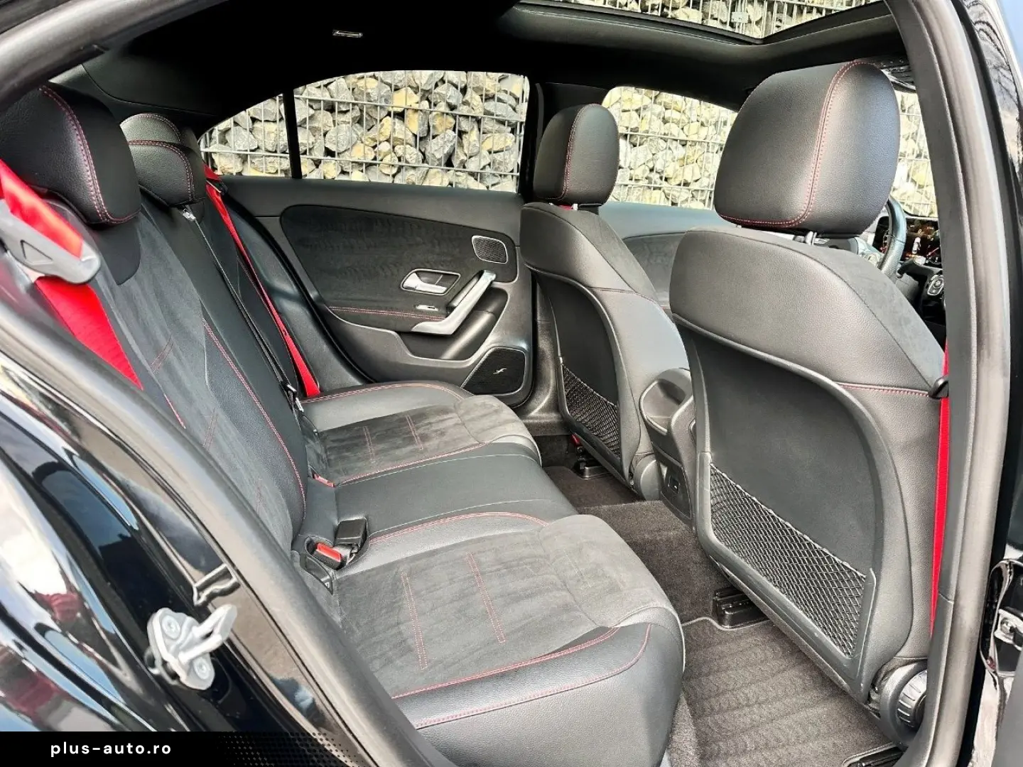 MERCEDES-BENZ A 35 AMG Limousine 4matic - Pano -Aero Paket