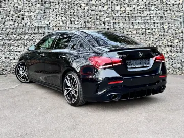 MERCEDES-BENZ A 35 AMG Limousine 4matic - Pano -Aero Paket