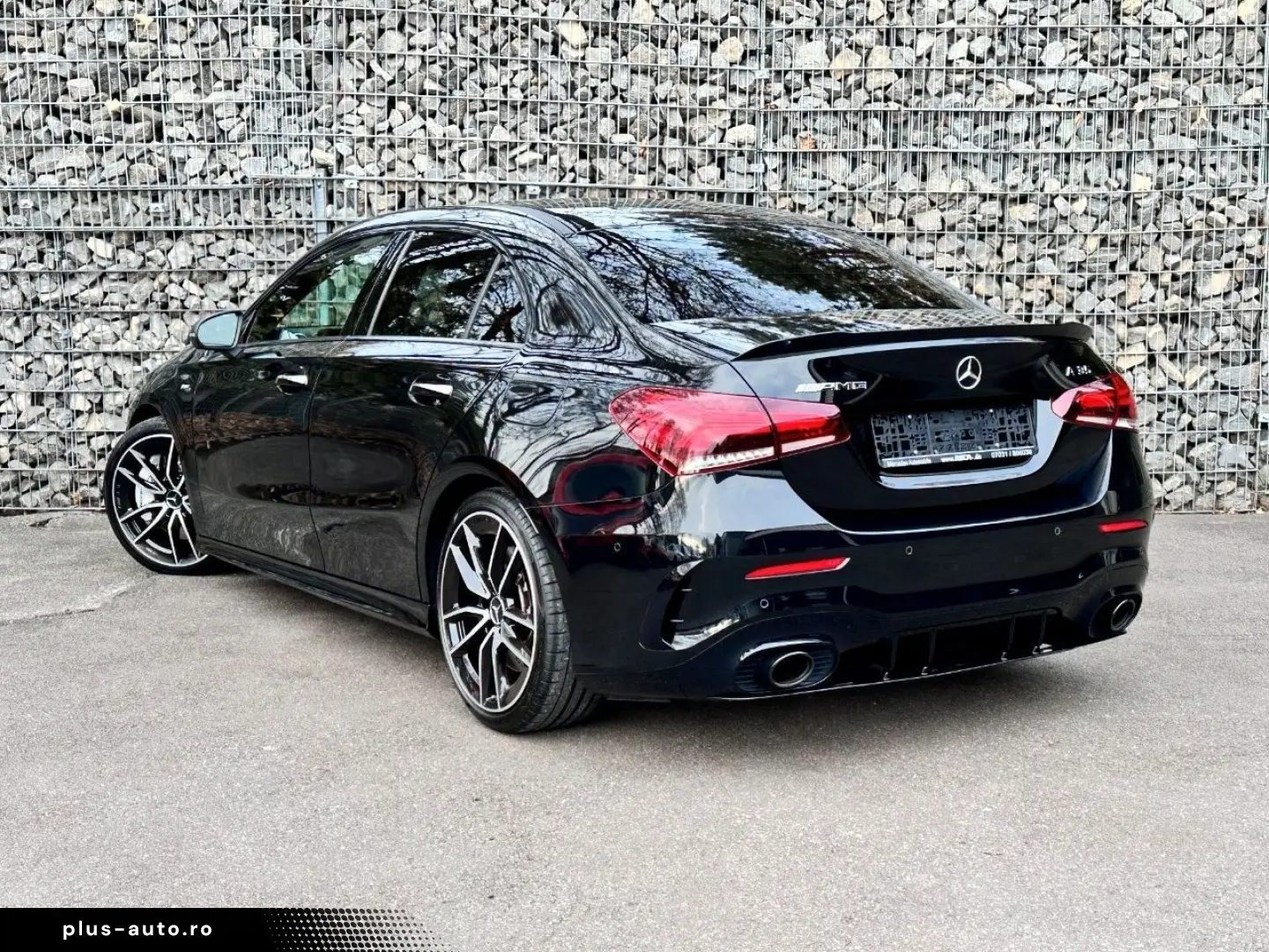 MERCEDES-BENZ A 35 AMG Limousine 4matic - Pano -Aero Paket