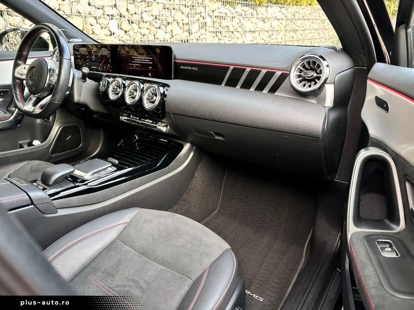 MERCEDES-BENZ A 35 AMG Limousine 4matic - Pano -Aero Paket