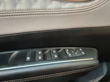 RENAULT TALISMAN 2.0 dCi 200CP Initiale Paris EDC