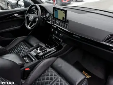 Audi Q5 40 TDI quattro S tronic S line business