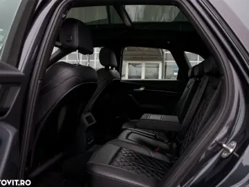 Audi Q5 40 TDI quattro S tronic S line business