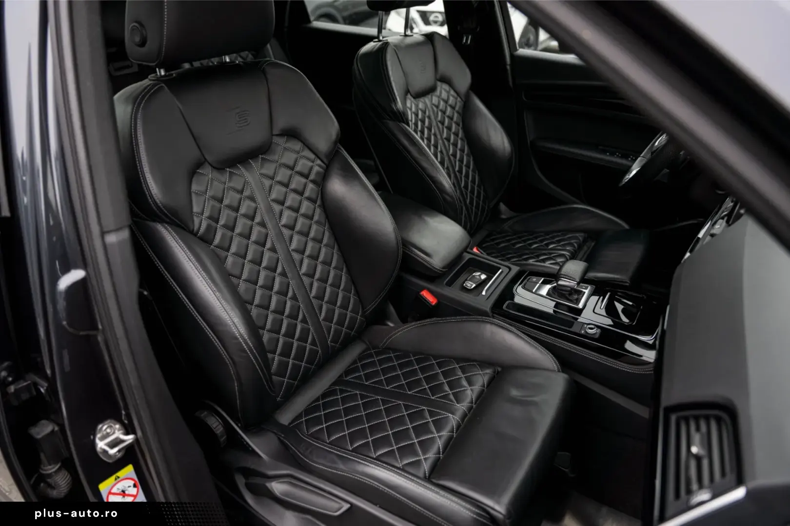 Audi Q5 40 TDI quattro S tronic S line business