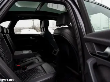 Audi Q5 40 TDI quattro S tronic S line business