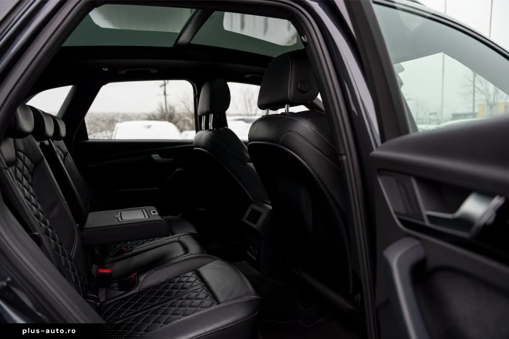 Audi Q5 40 TDI quattro S tronic S line business