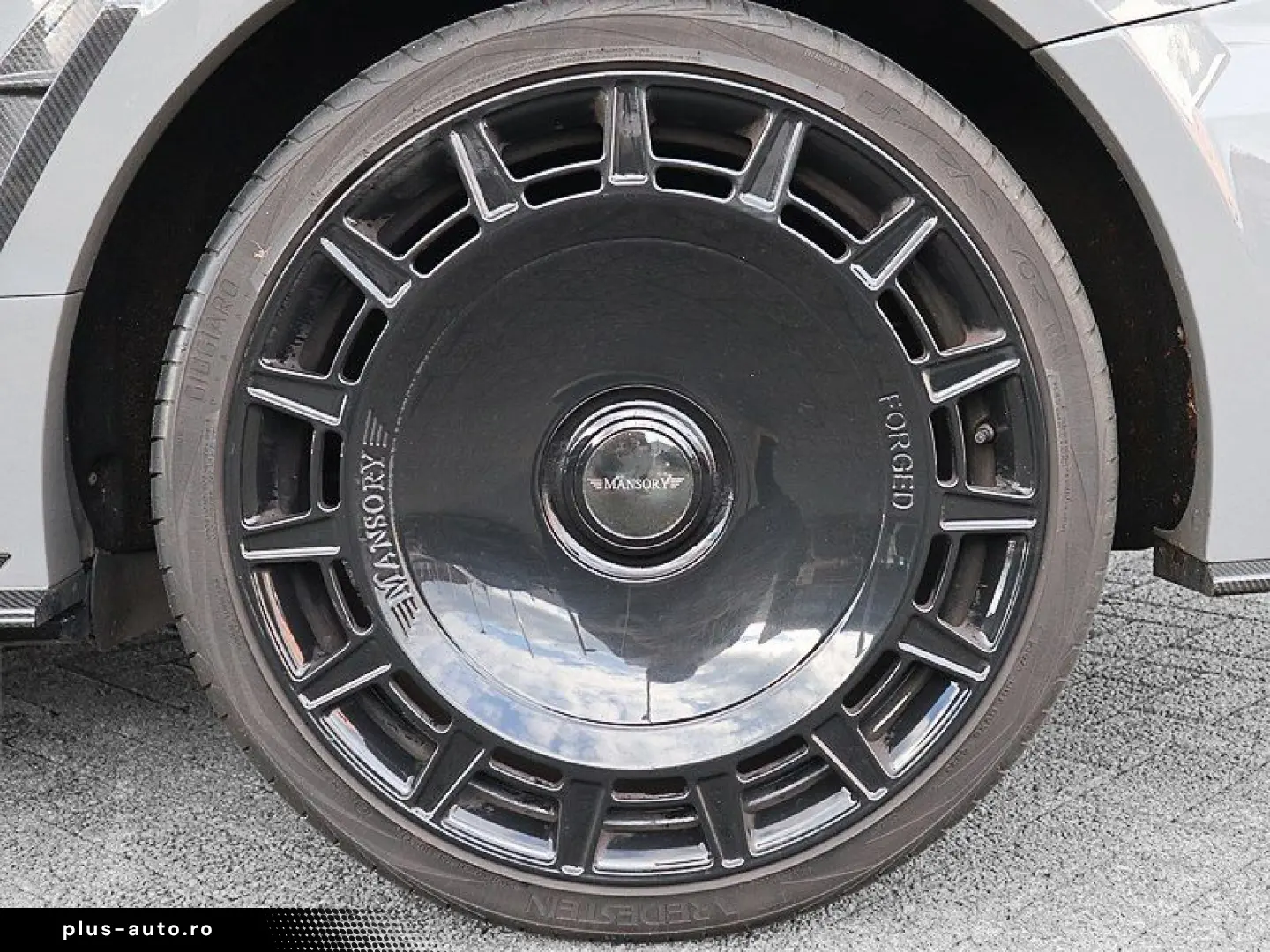 BENTLEY Bentayga V8 S  Mansory Komplettumbau