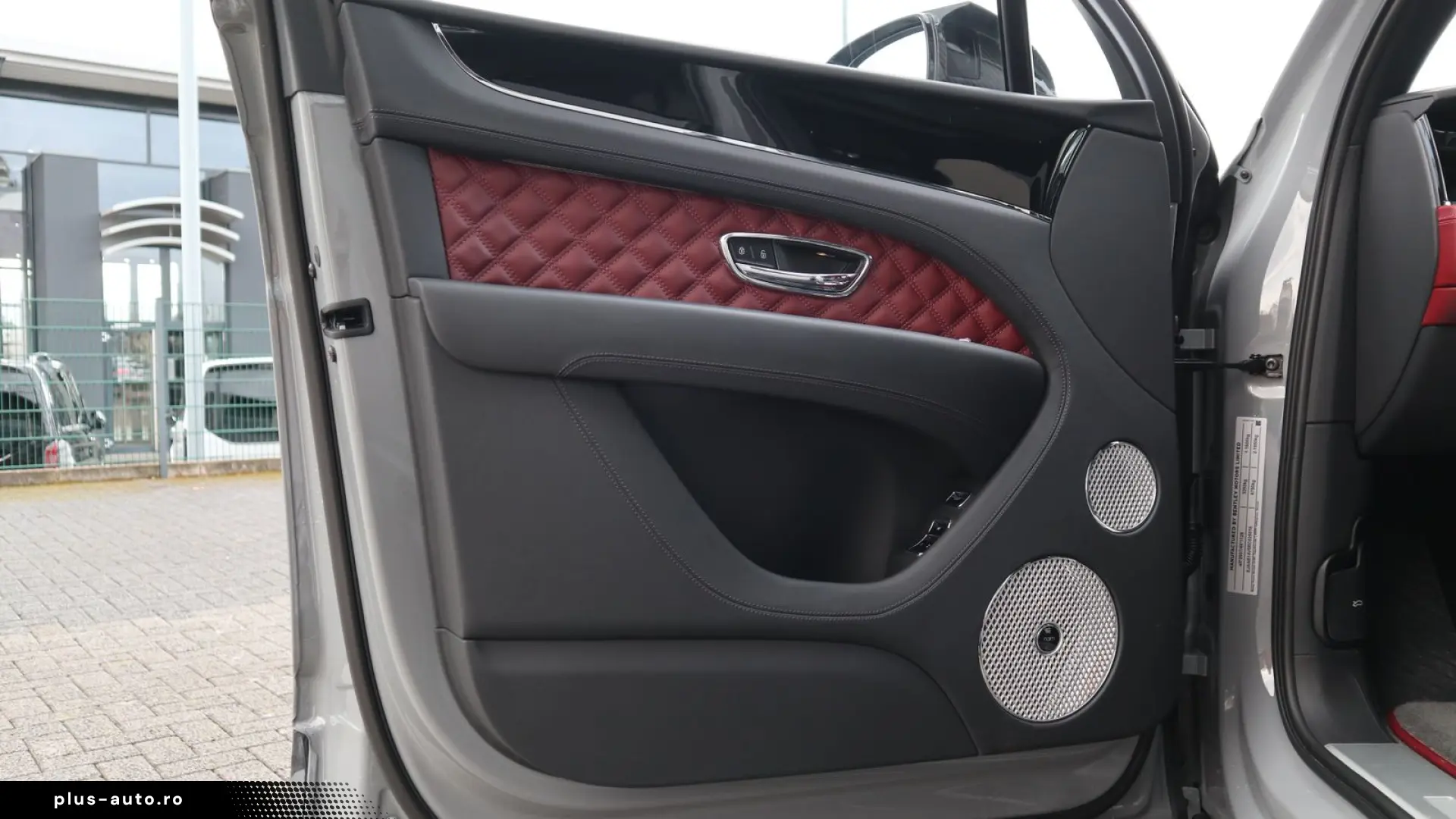 BENTLEY Bentayga V8 S  Mansory Komplettumbau