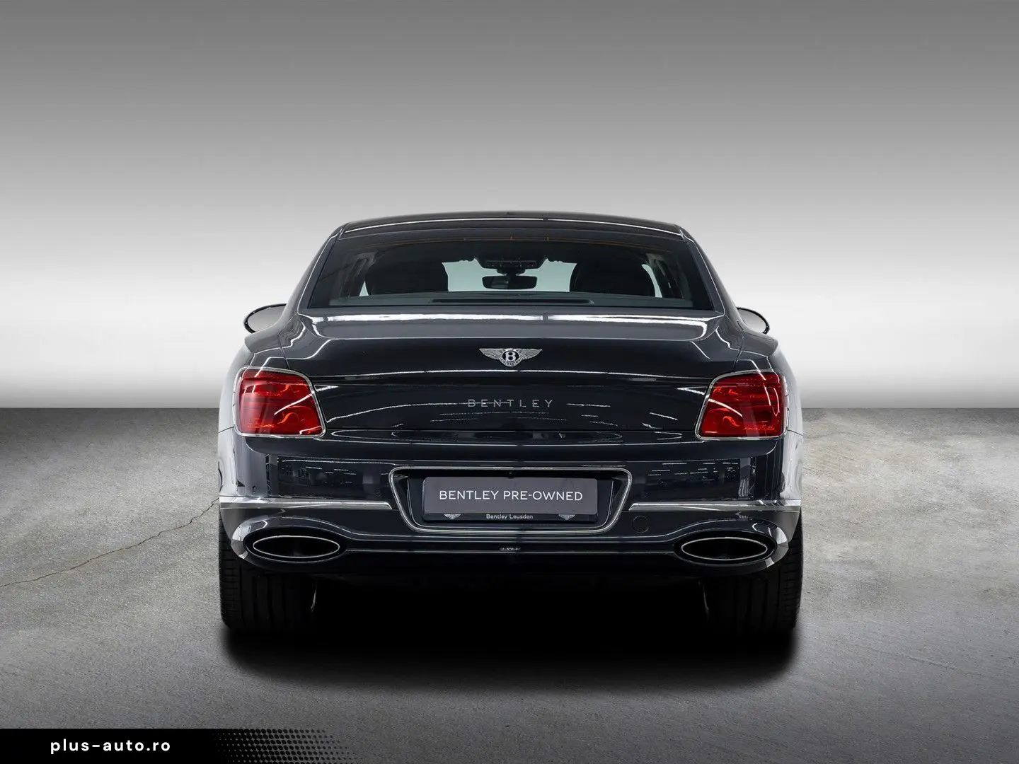 BENTLEY Flying Spur W12  NAIM Rotating Display