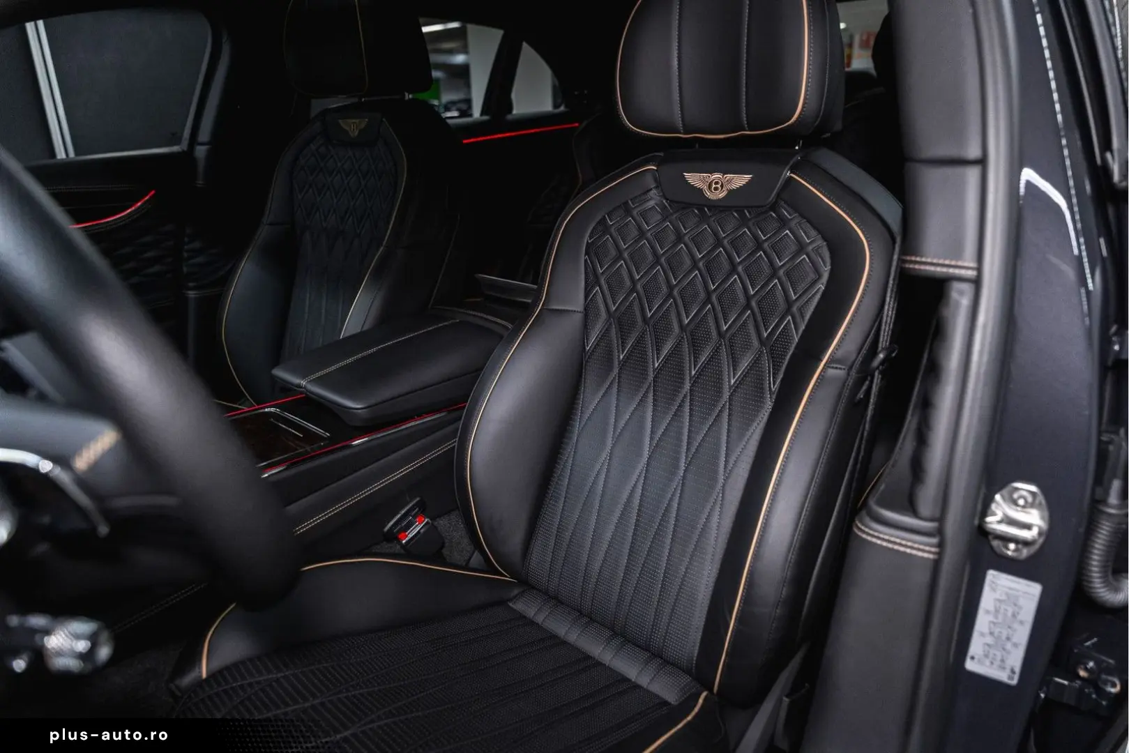 BENTLEY Flying Spur W12  NAIM Rotating Display