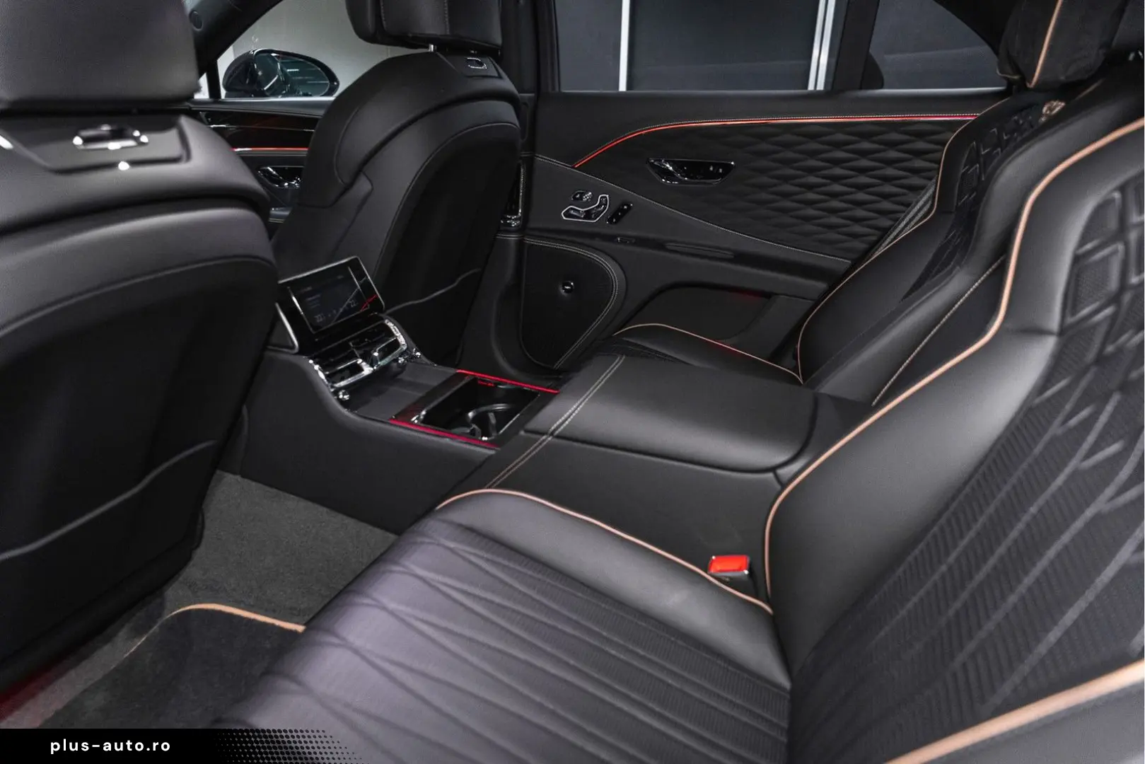 BENTLEY Flying Spur W12  NAIM Rotating Display