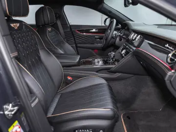 BENTLEY Flying Spur W12  NAIM Rotating Display