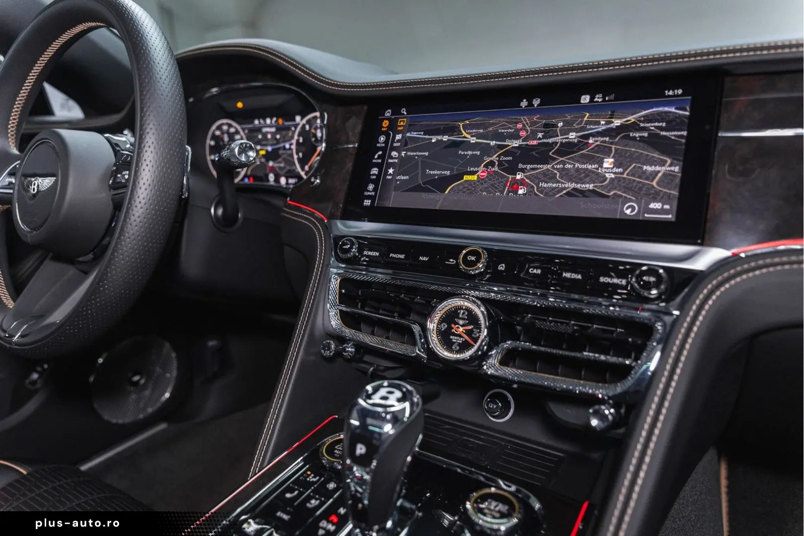 BENTLEY Flying Spur W12  NAIM Rotating Display