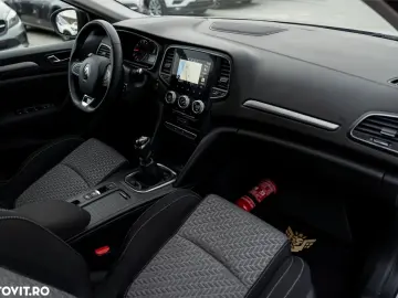 Renault Megane TCe 140 GPF LIMITED